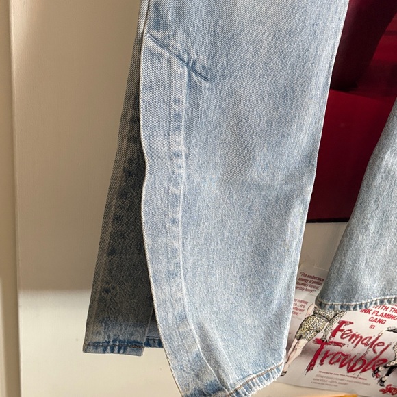 Levi’s Ribcage Split Flare Jeans - Picture 5 of 13